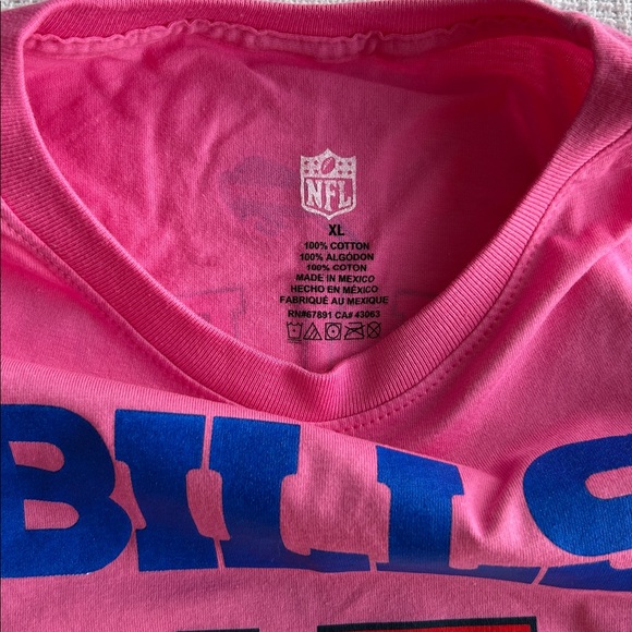Girls Pink Buffalo Bills Josh Allen #17 t-shirt size XL - Picture 3 of 4